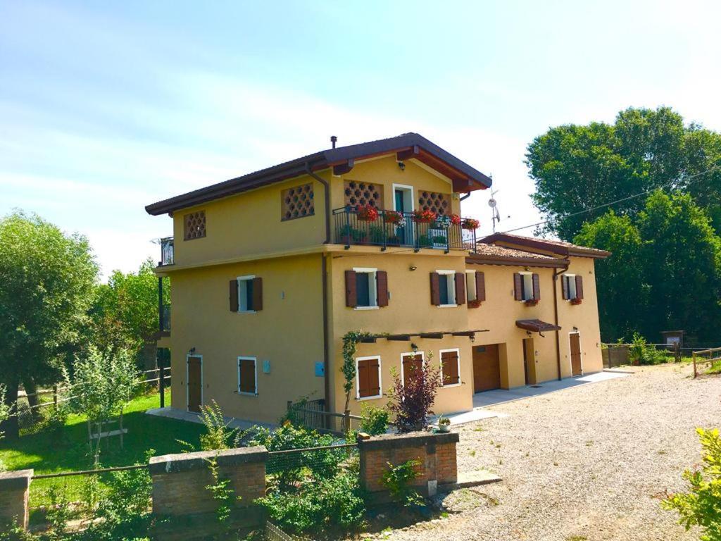 B&B La Casa Sul Fiume San Martino dall'Argine Exterior foto